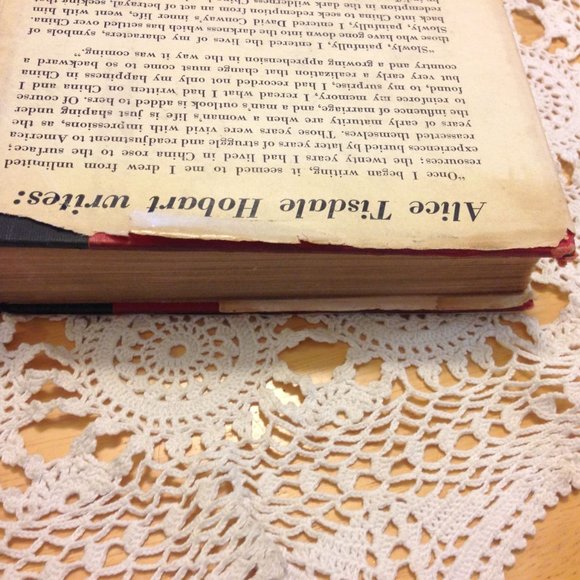 Vintage Alice Tisdale Hobart Venture Into Darkness - Picture 12 of 14